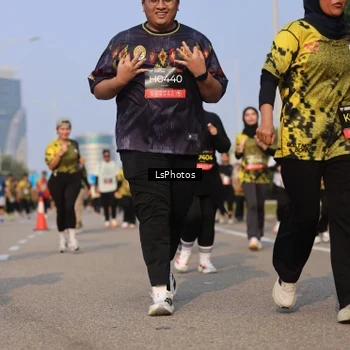 Runner Photo 6219419
