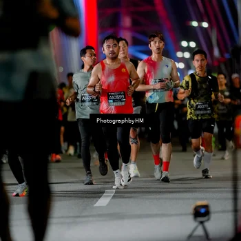 Runner Photo 6219469