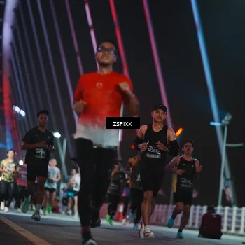 Runner Photo 6219528