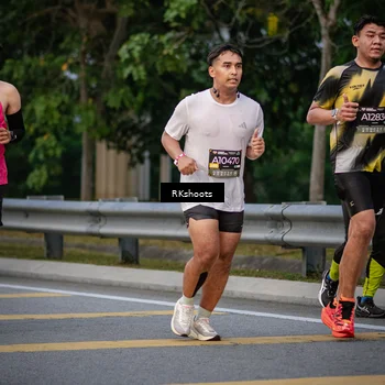 Runner Photo 6219555