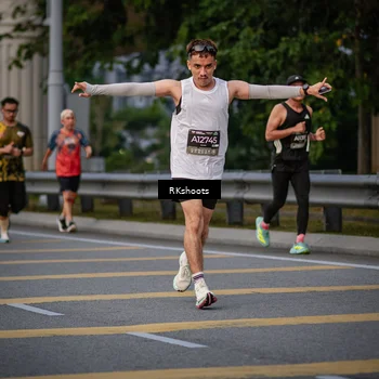 Runner Photo 6219685