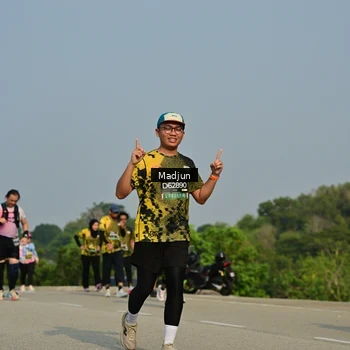 Runner Photo 6219757