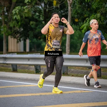 Runner Photo 6219768