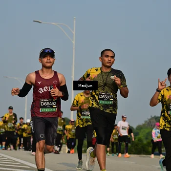 Runner Photo 6219825