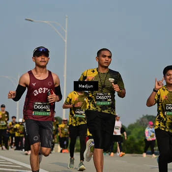 Runner Photo 6219839