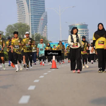 Runner Photo 6219912
