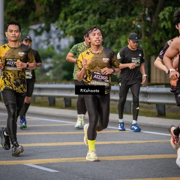 Runner Photo 6219914