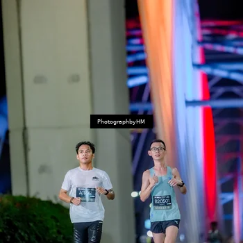 Runner Photo 6219990