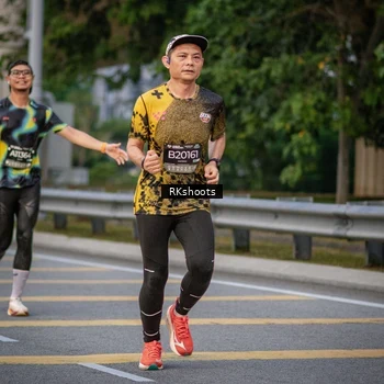 Runner Photo 6219995