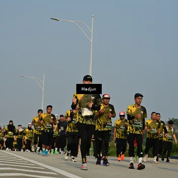 Runner Photo 6219996