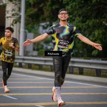 Runner Photo 6220002