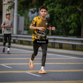 Runner Photo 6220010