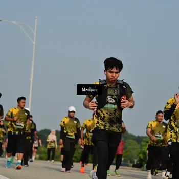 Runner Photo 6220014
