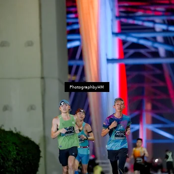Runner Photo 6220029