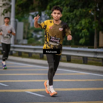 Runner Photo 6220051