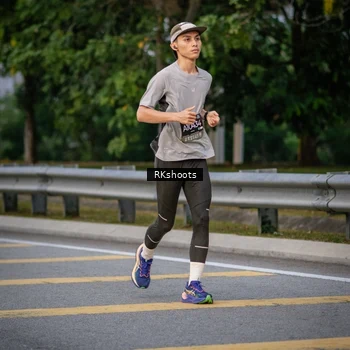 Runner Photo 6220071