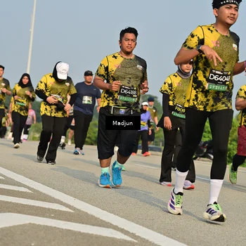 Runner Photo 6220121