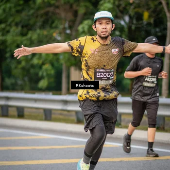 Runner Photo 6220123