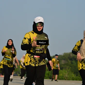 Runner Photo 6220159