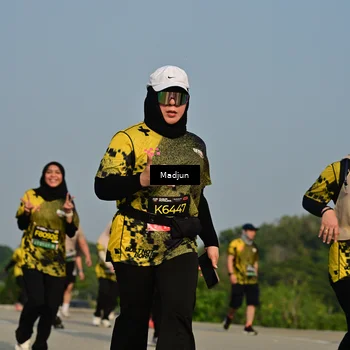 Runner Photo 6220160
