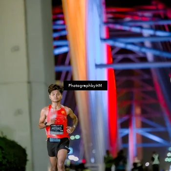 Runner Photo 6220165