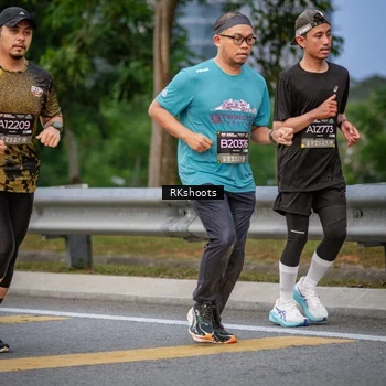 Runner Photo 6220206