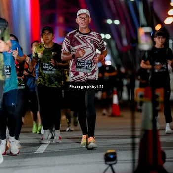 Runner Photo 6220239