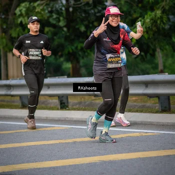 Runner Photo 6220250