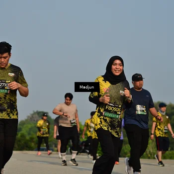 Runner Photo 6220259