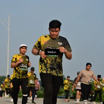 Runner Photo 6220273