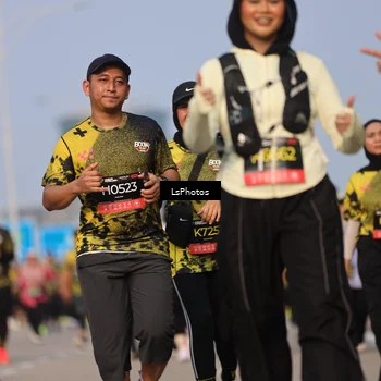Runner Photo 6220274