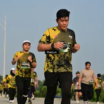 Runner Photo 6220309