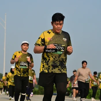 Runner Photo 6220313