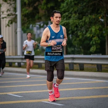 Runner Photo 6220316