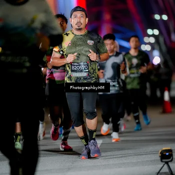 Runner Photo 6220341