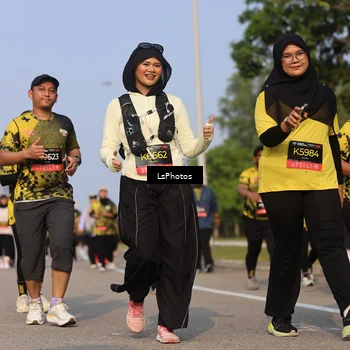 Runner Photo 6220342