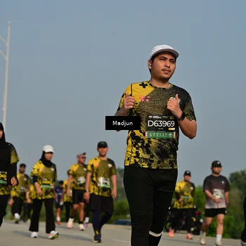 Runner Photo 6220346