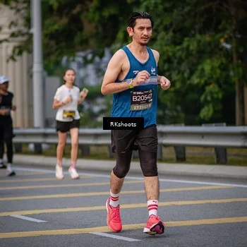 Runner Photo 6220350