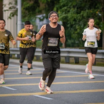 Runner Photo 6220352