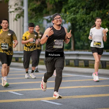 Runner Photo 6220379