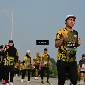 Runner Photo 6220404