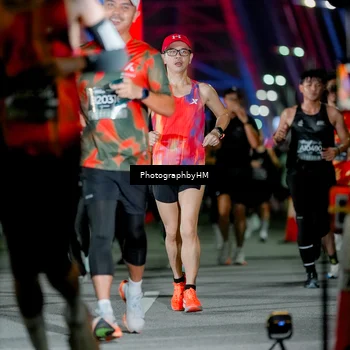 Runner Photo 6220413