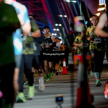 Runner Photo 6220419