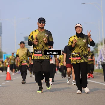 Runner Photo 6220425