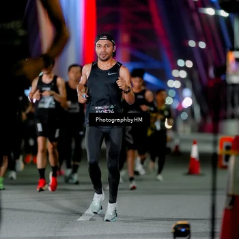 Runner Photo 6220433