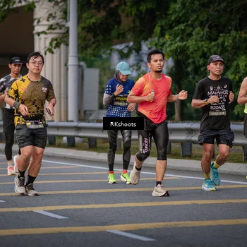 Runner Photo 6220436