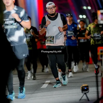 Runner Photo 6220511
