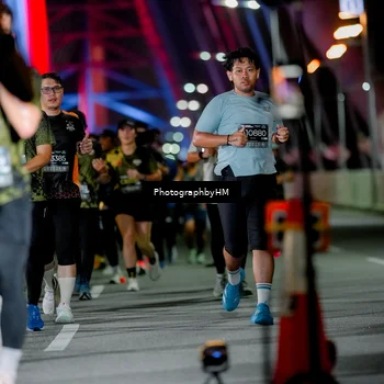 Runner Photo 6220525