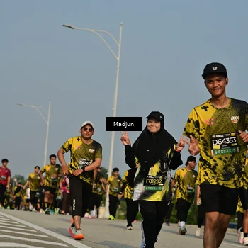 Runner Photo 6220539