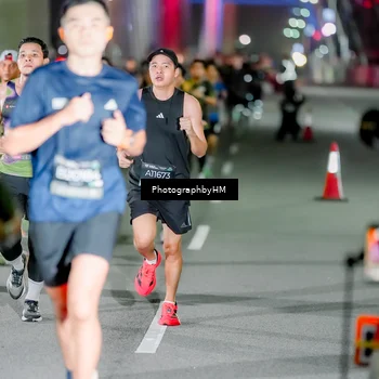 Runner Photo 6220548